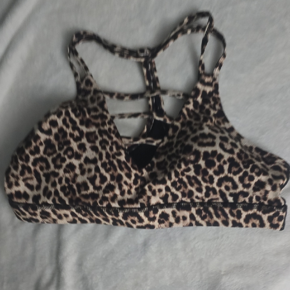 ZYIA Leopard Print Activewear Top